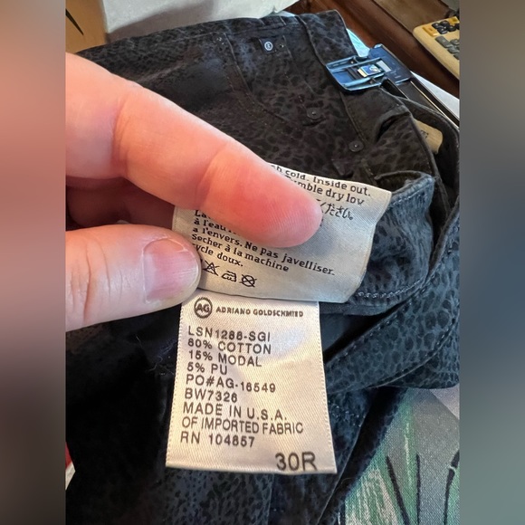 Adriano Goldschmied “The Legging” Snakeskin pattern Size 30R - Picture 4 of 8